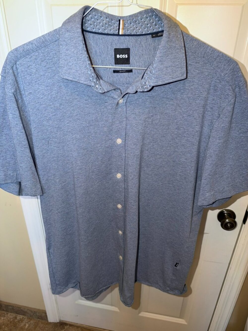 Hugo Boss Men's Button Down Shirt, XL Slim Fit
